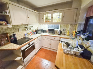 Photo 12- click for photo gallery